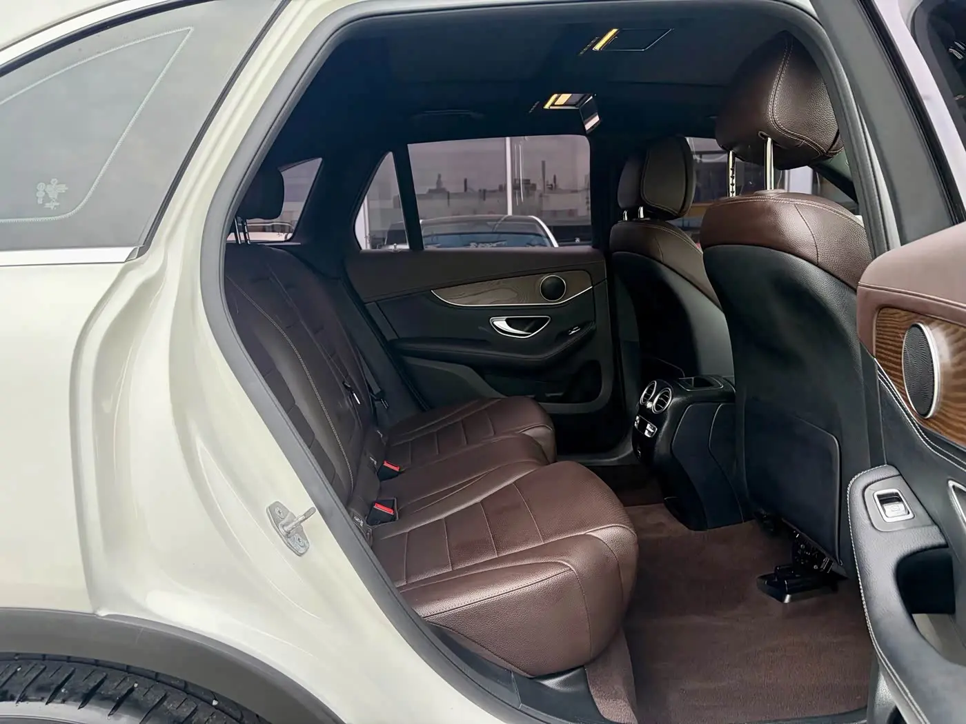 Mercedes-Benz GLC 2020 — Фото 3/9