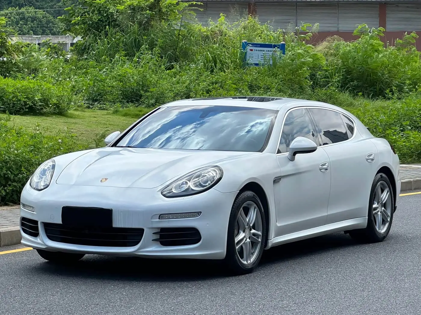 Porsche Panamera 2014 — Фото 1/20