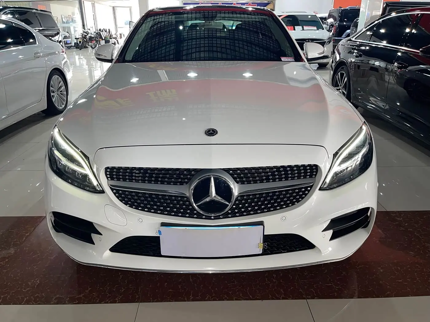 Mercedes-Benz C-Class 2019 — Фото 2/13