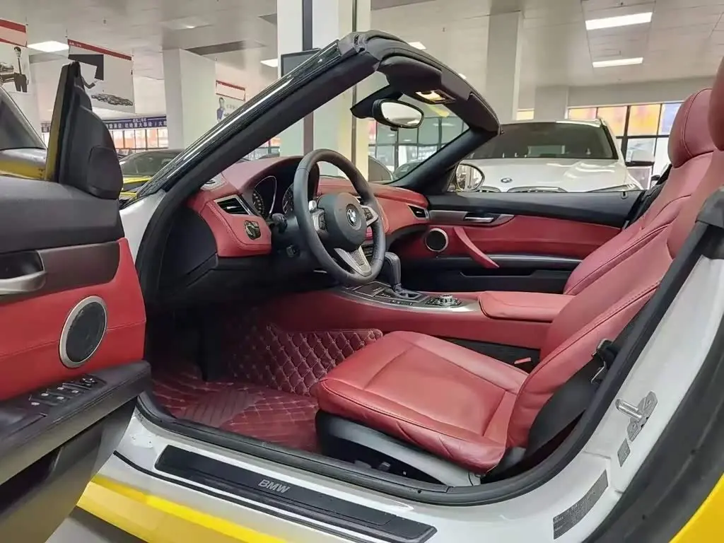 BMW Z4 2011 — Photo 2/5