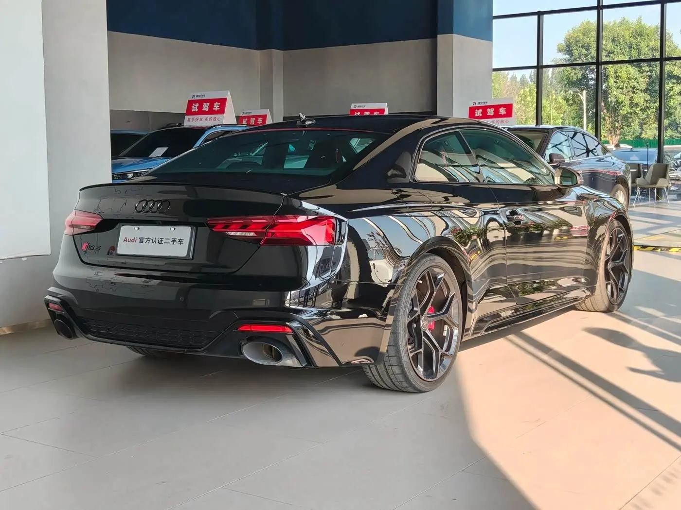 Audi RS 5 2025 — Photo 5/15