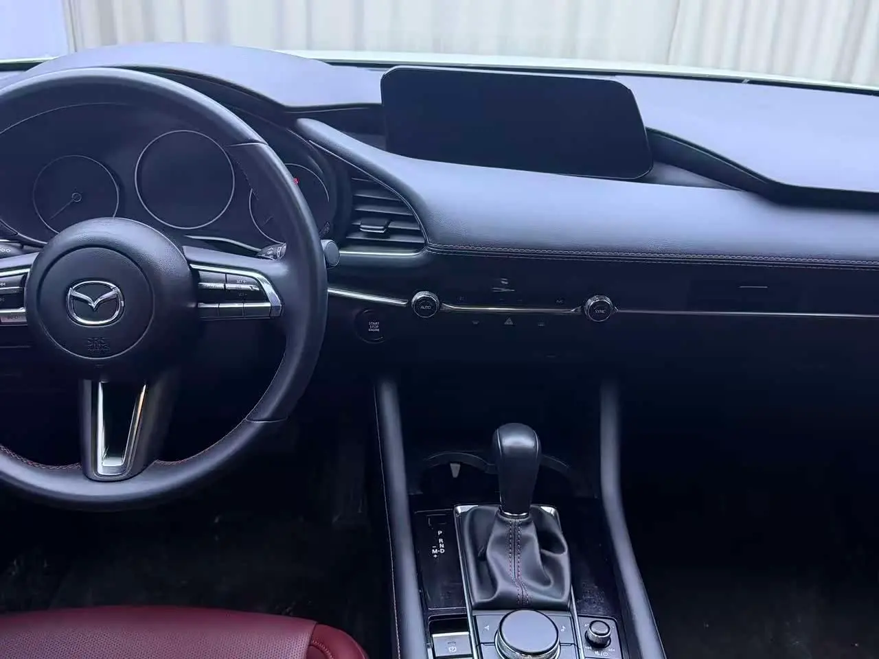 Mazda Mazda3 Axela 2022 — ფოტო 10/11
