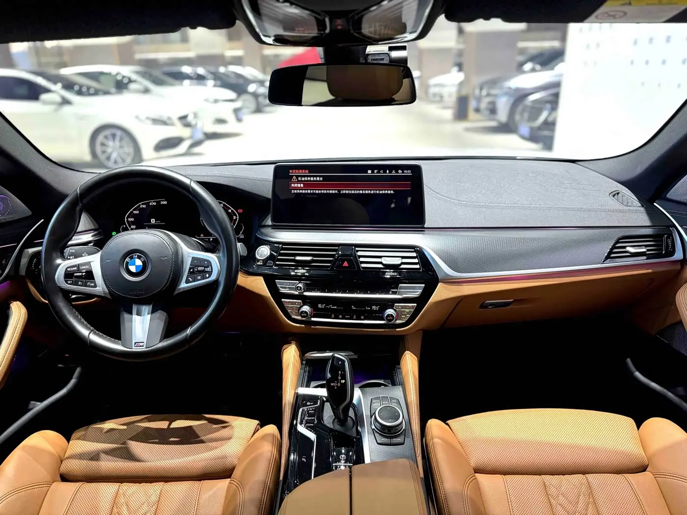 BMW 5 Series 2023 — Photo 10/18