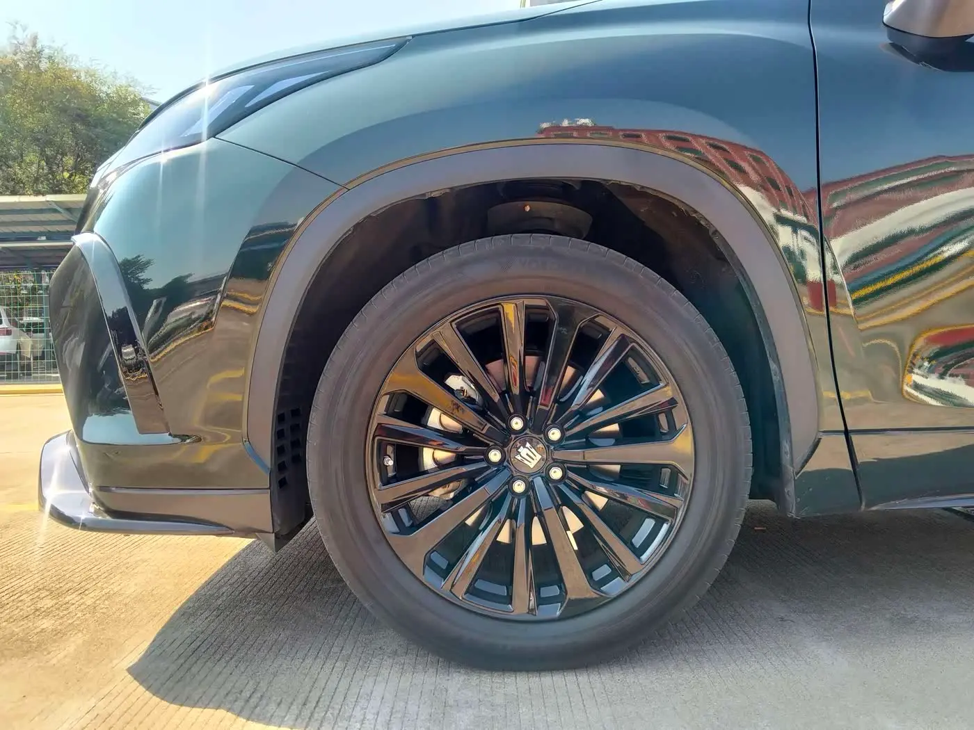 Toyota Crown Kluger 2022 — Photo 19/20