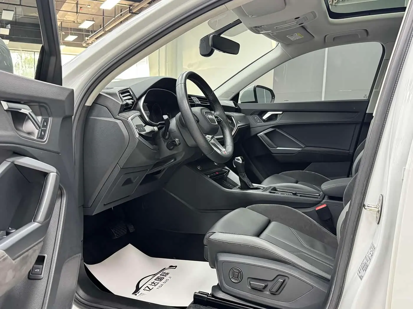 Audi Q3 Sportback 2022 — Photo 9/20