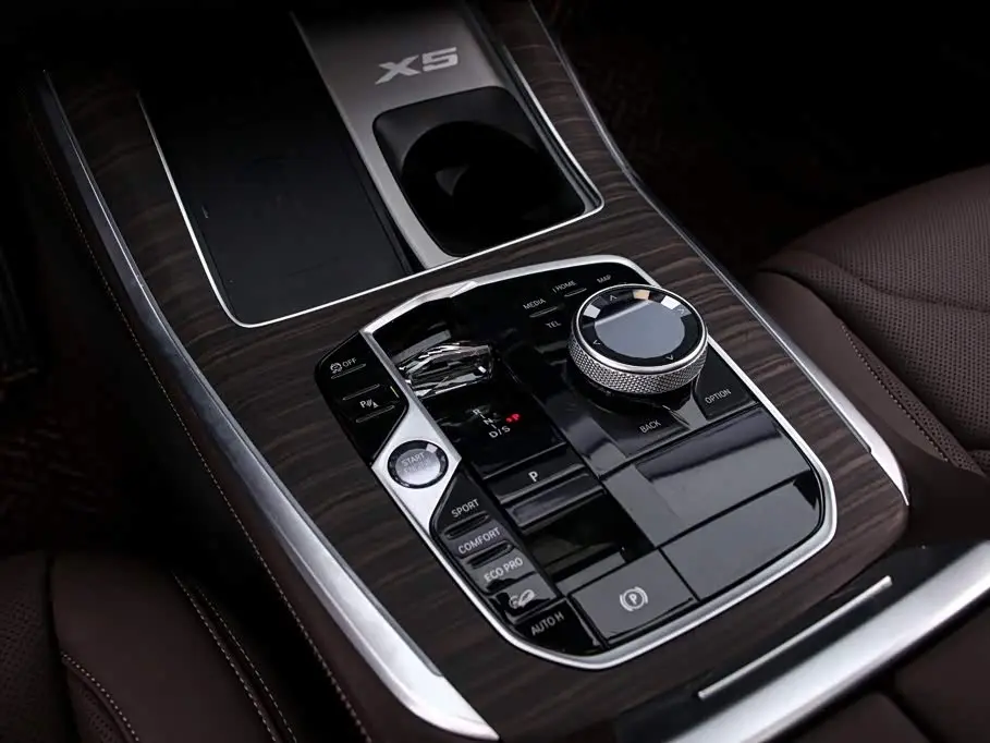BMW X5 2026 — Фото 10/20