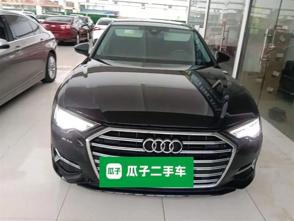 Audi A6L 2023 — Photo 3/20