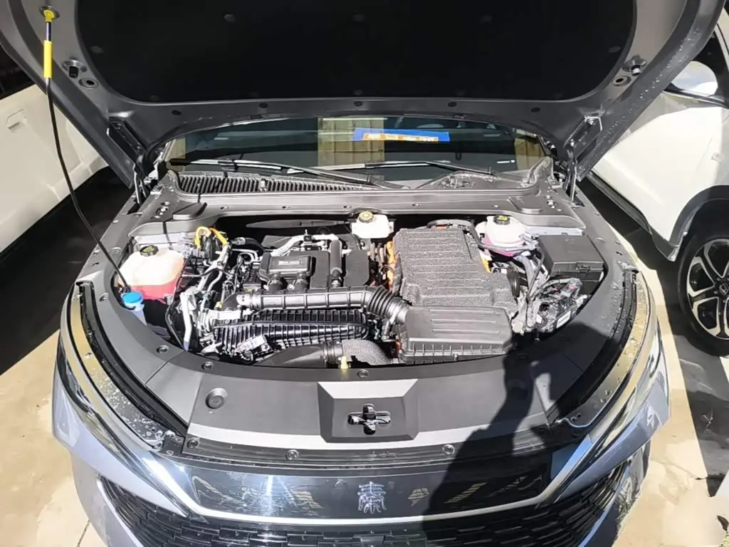 BYD Qin L 2025 — Photo 19/19