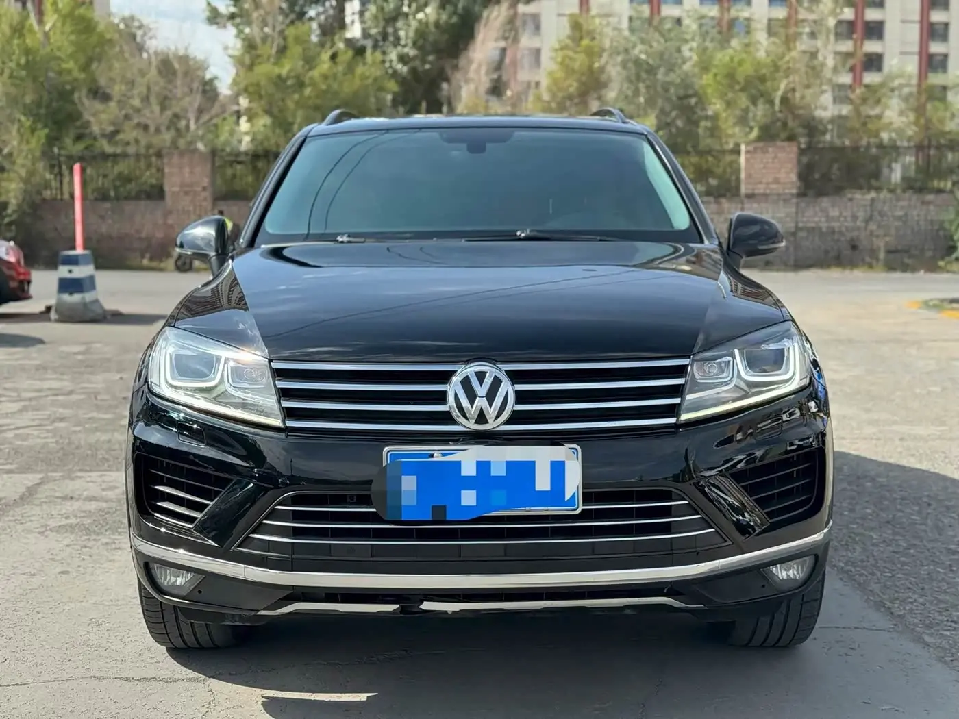 Volkswagen Touareg 2017 — Photo 2/15