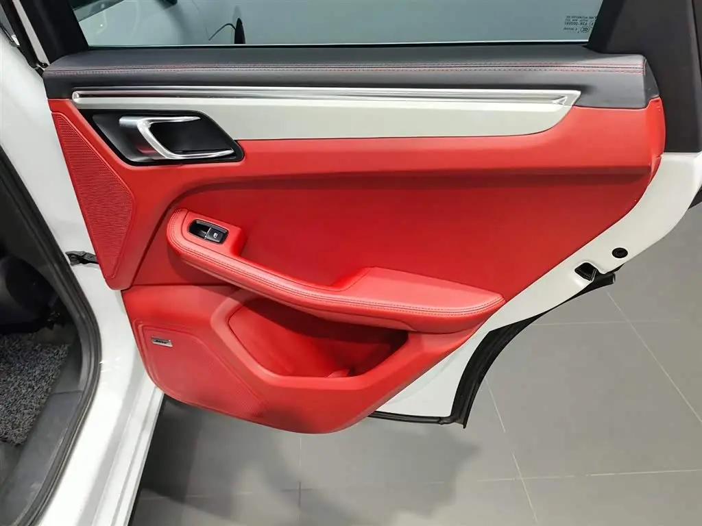 Porsche Macan 2014 — Photo 13/20