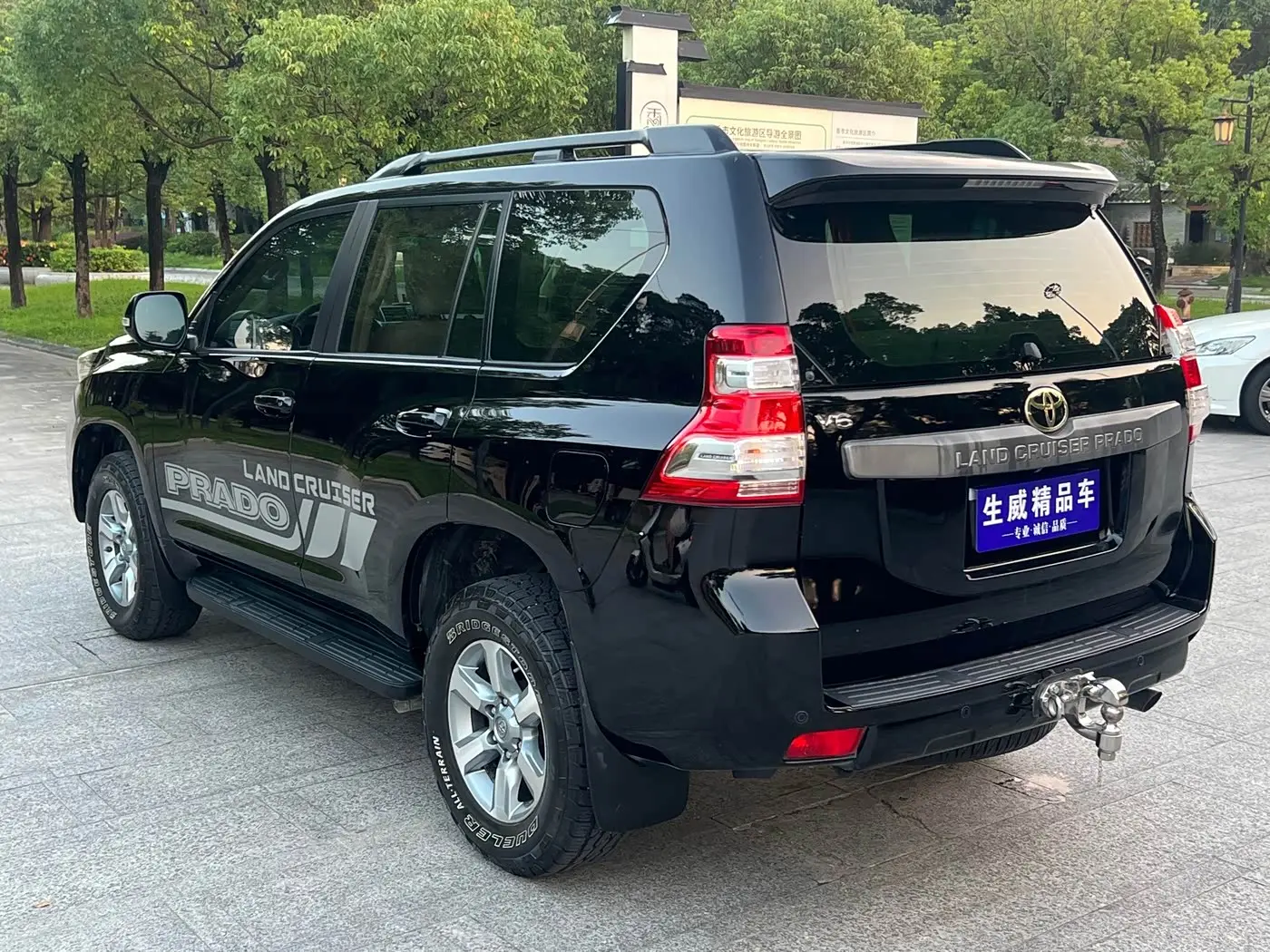 Toyota Prado 2016 — Фото 6/20