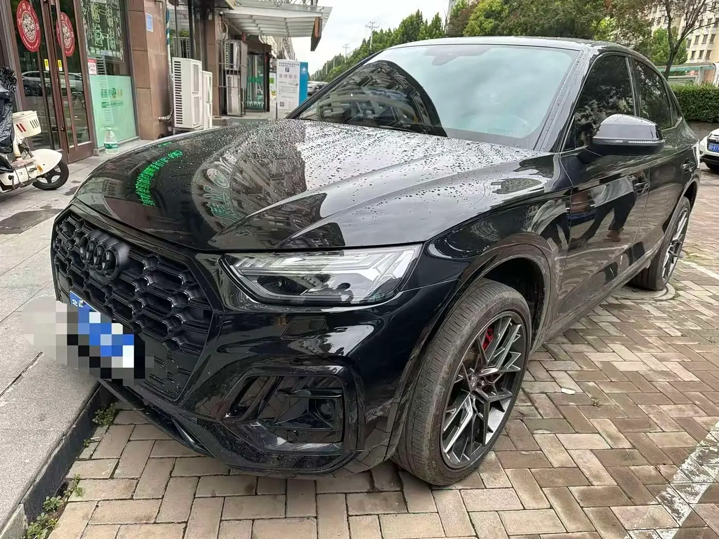 Audi Q5L Sportback, 2021