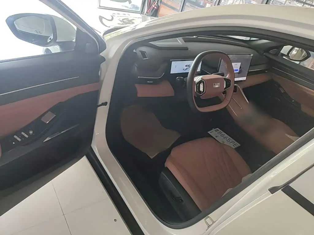 Geely Galaxy Galaxy L6 2026 — Photo 12/20