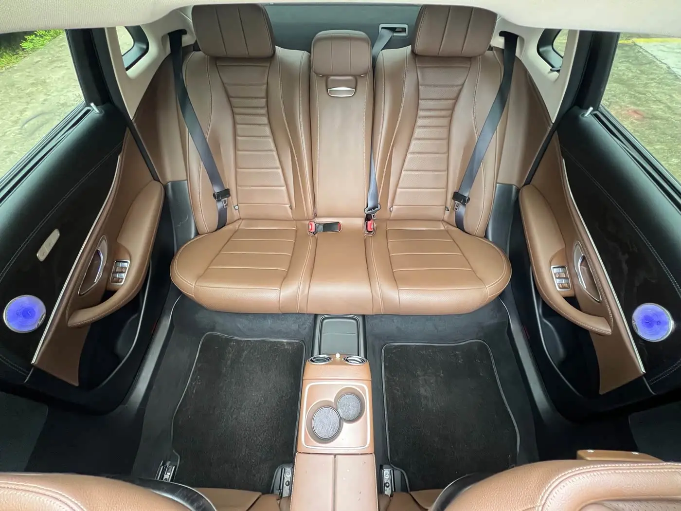 Mercedes-Benz E-Class 2018 — Фото 18/20