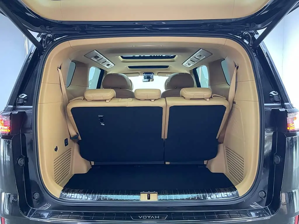 Voyah Auto Voyah Dreamer 2026 — Photo 7/20