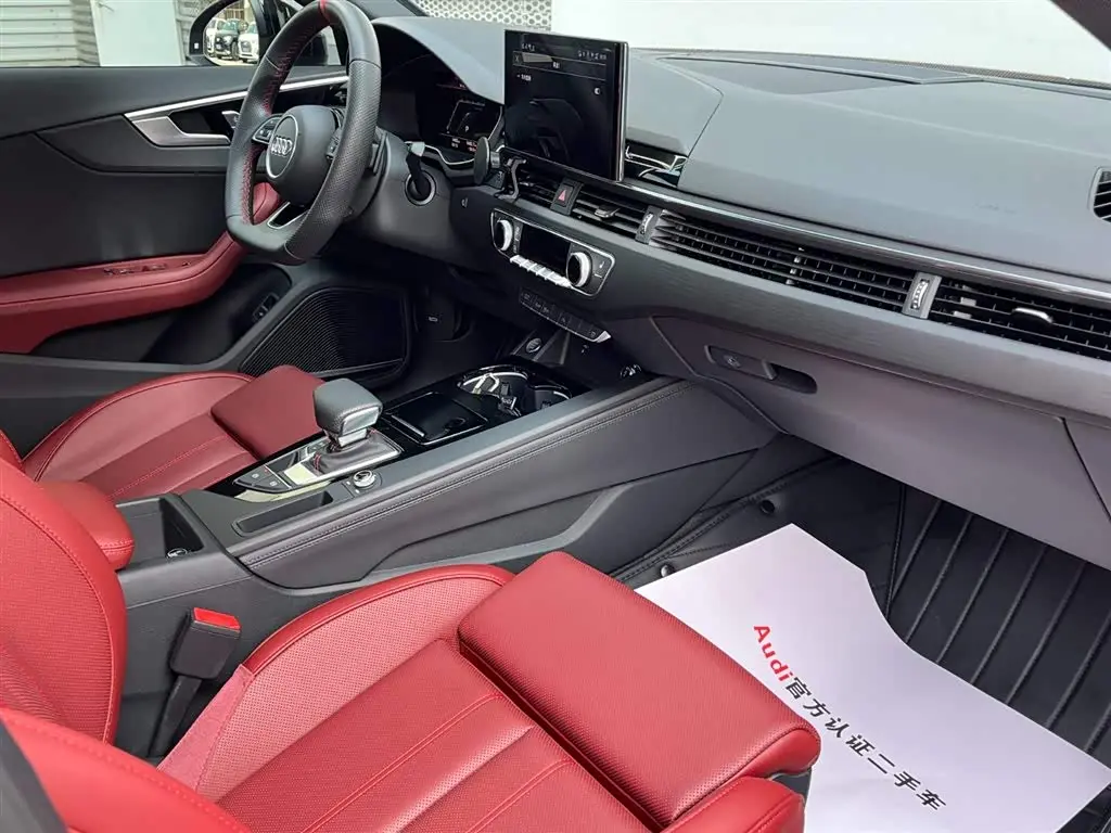 Audi A4L 2025 — Şəkil 10/20