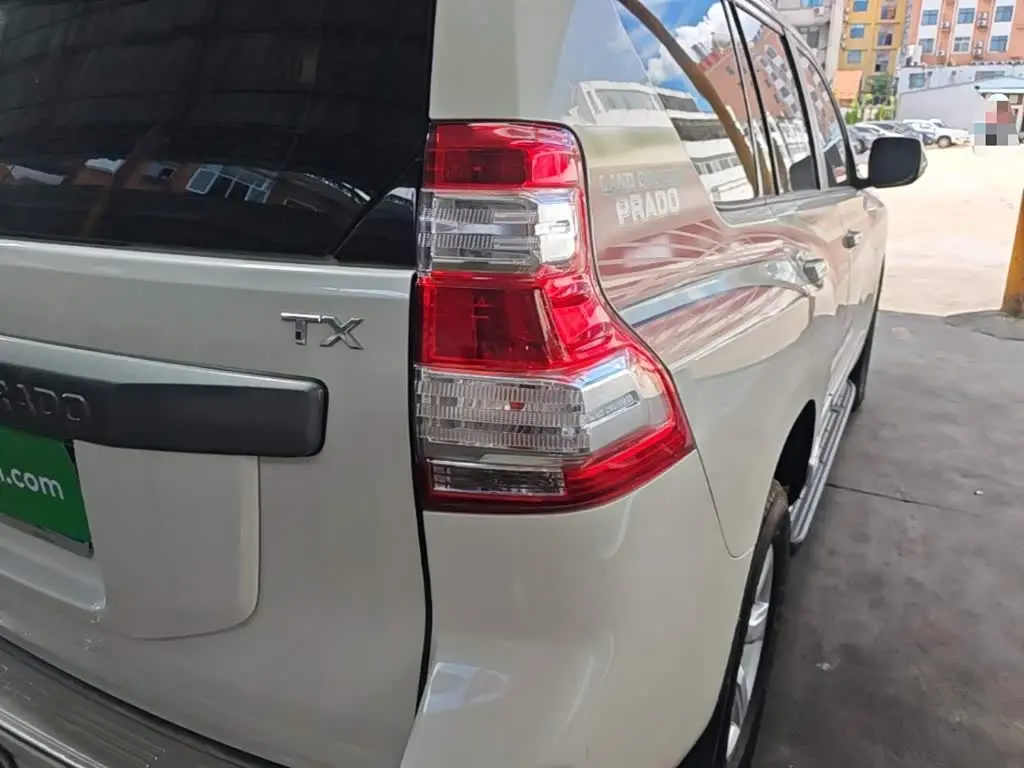 Toyota Prado 2017 — Şəkil 8/20