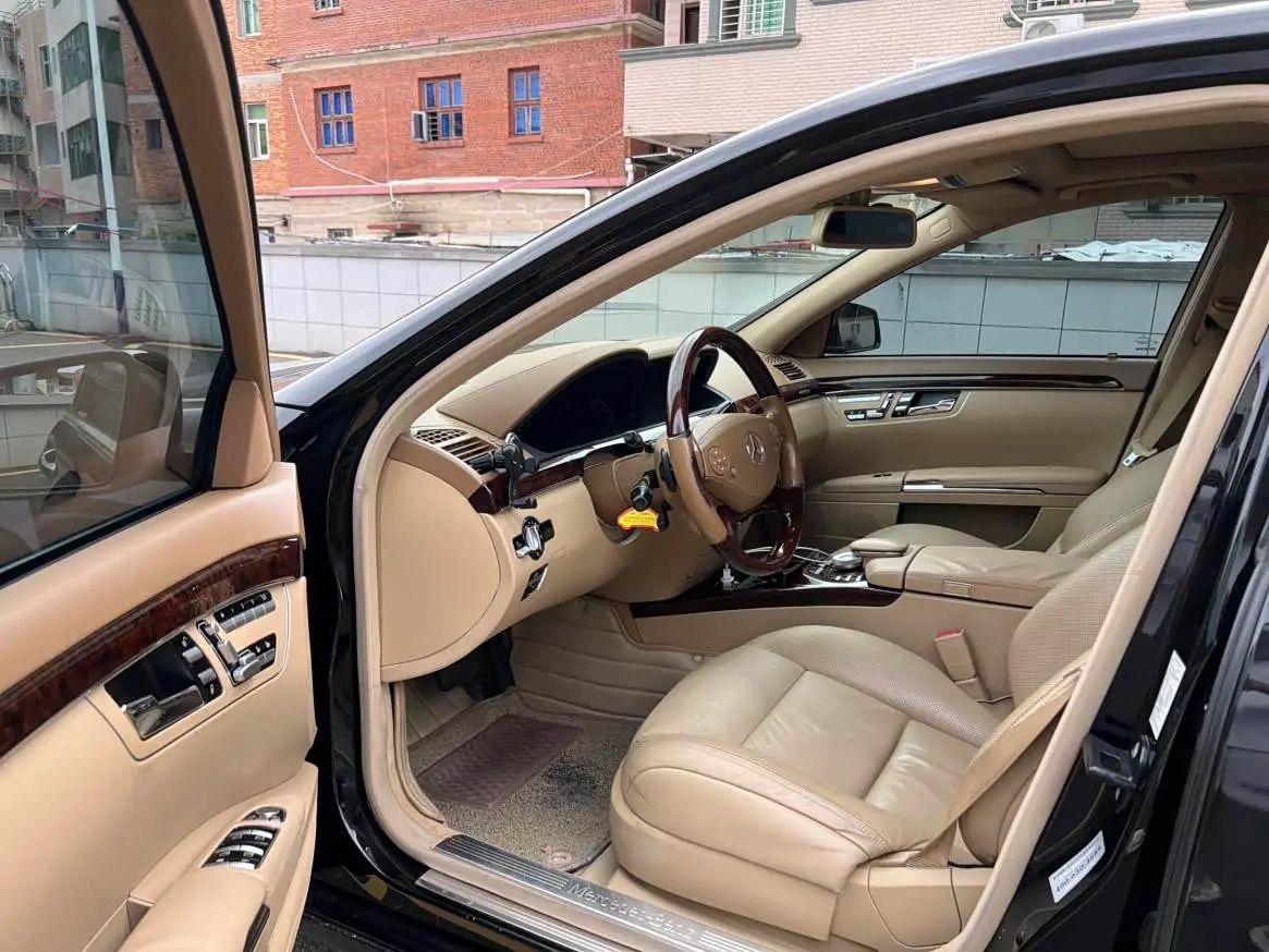 Mercedes-Benz S-Class 2013 — Photo 8/9