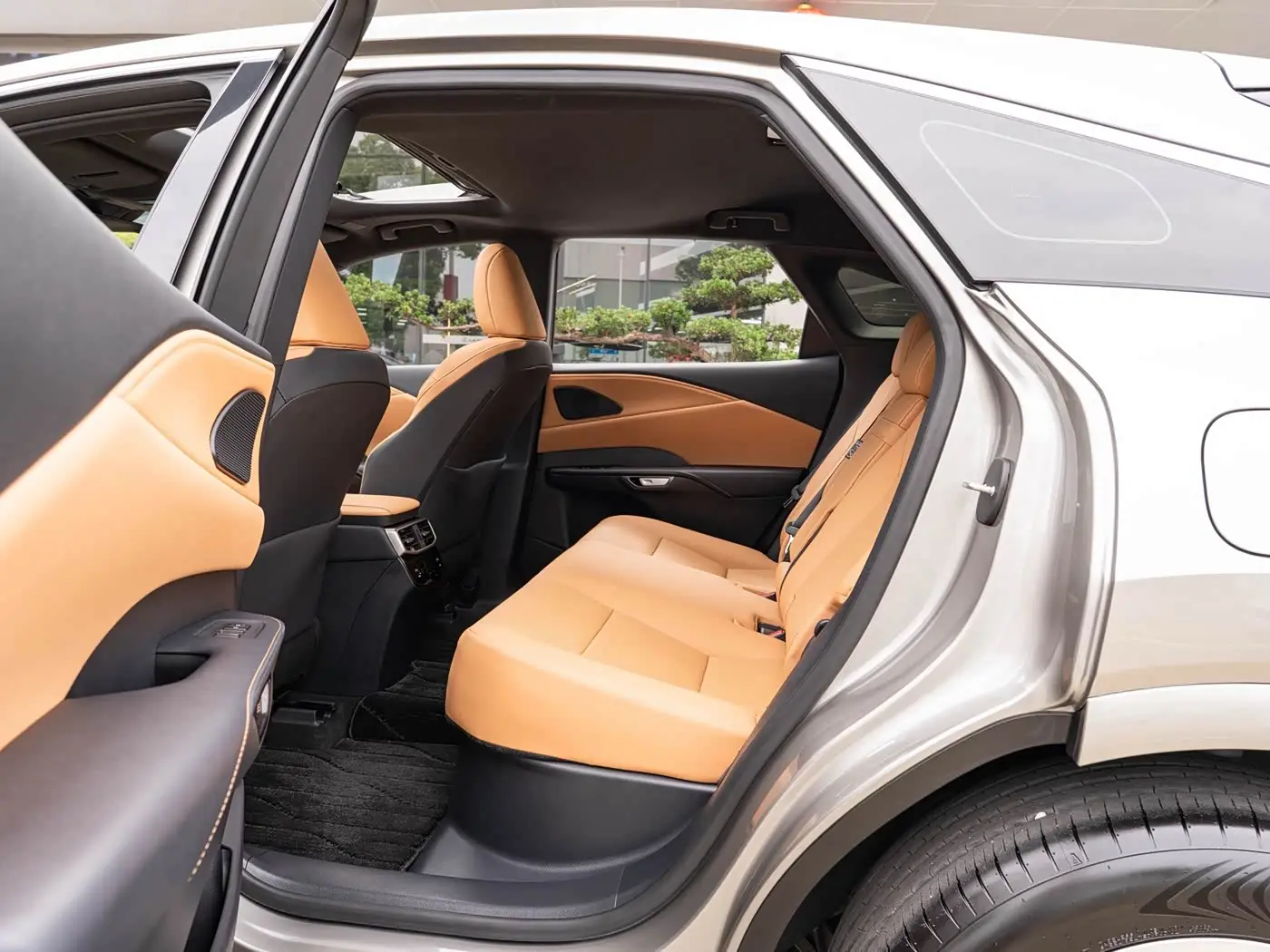 Lexus RX 2026 — Photo 10/20