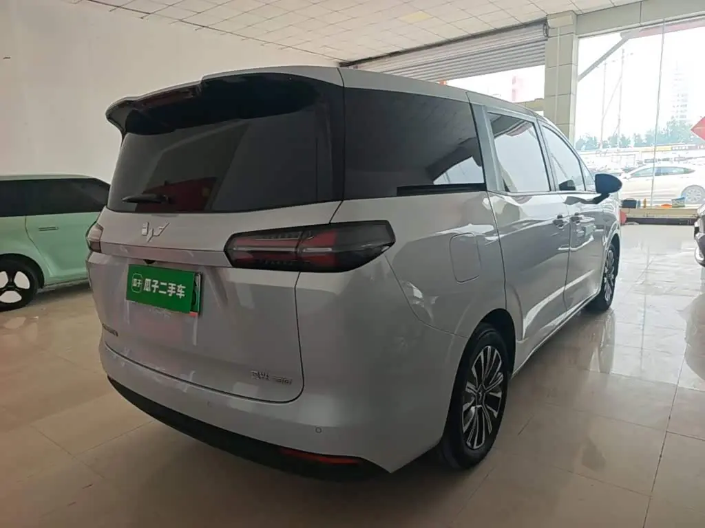 Wuling Motors Xingguang 730 New Energy 2025 — Фото 7/20