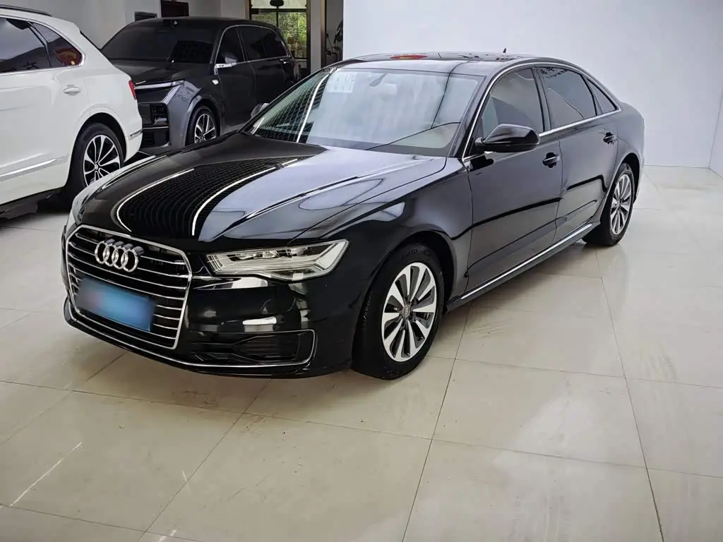 Audi A6L 2017 — Photo 1/19