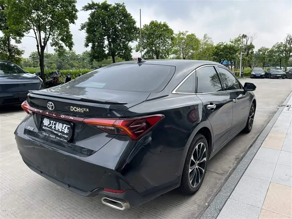 Toyota Avalon 2024 — Photo 9/9