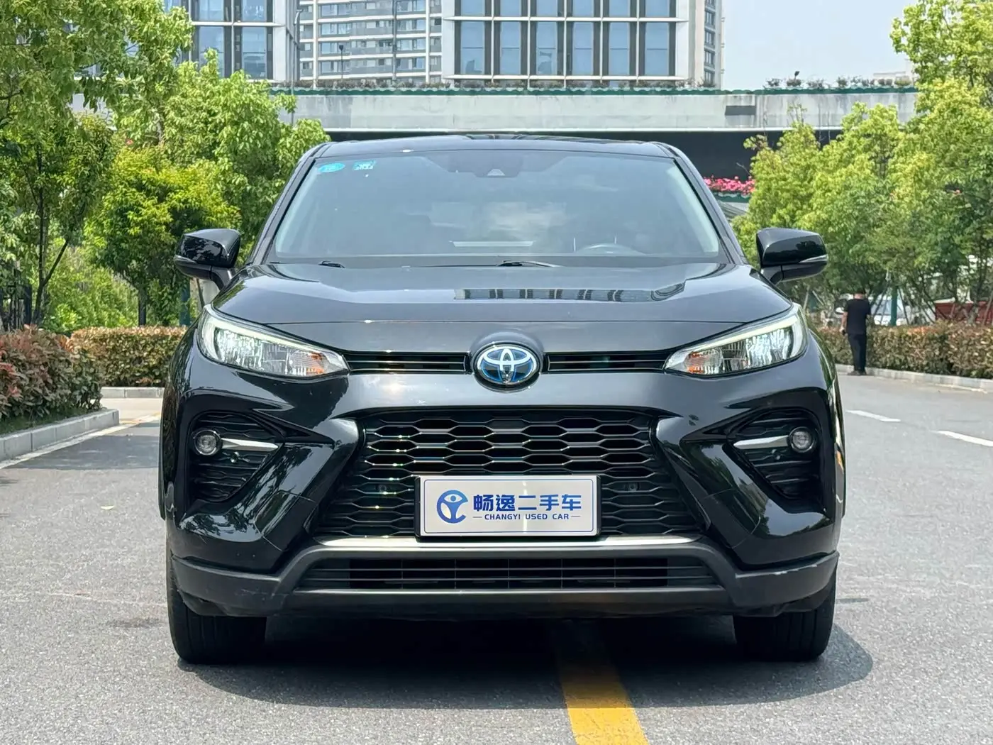 Toyota Wildlander 2020 — Фото 2/20