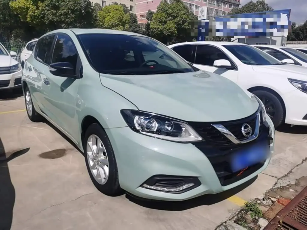 Nissan Tiida 2023 — Photo 3/19