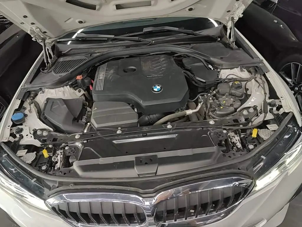 BMW 3 Series 2020 — ფოტო 20/20