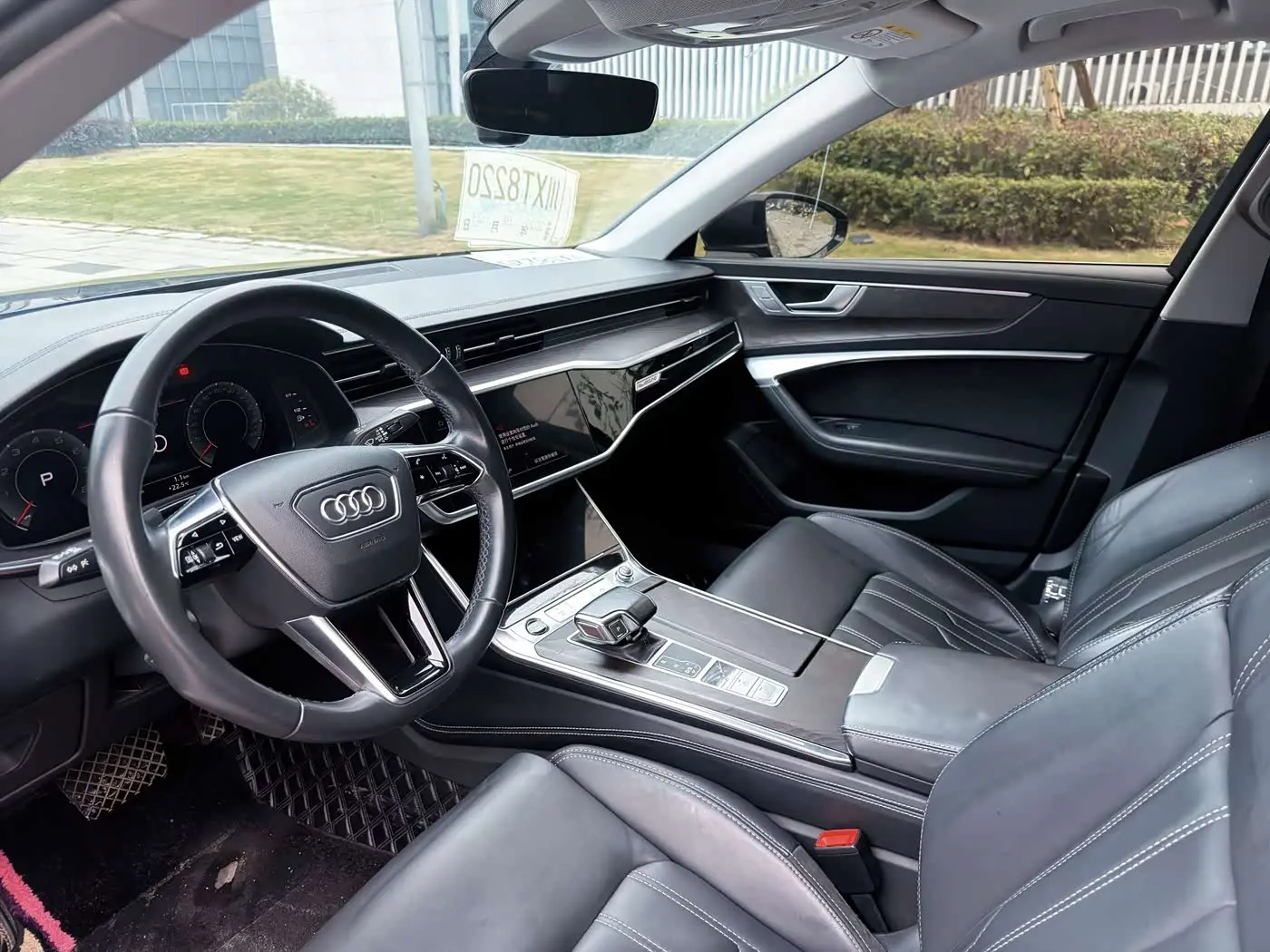 Audi A6L 2022 — Фото 9/13