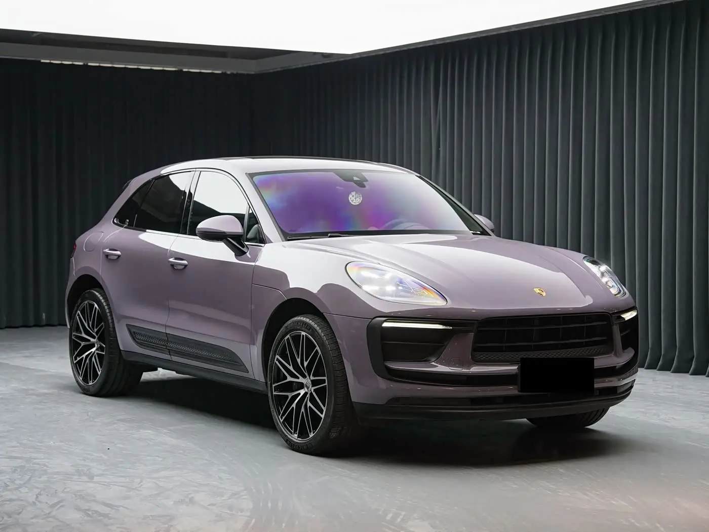 Porsche Macan 2023 — Фото 3/20