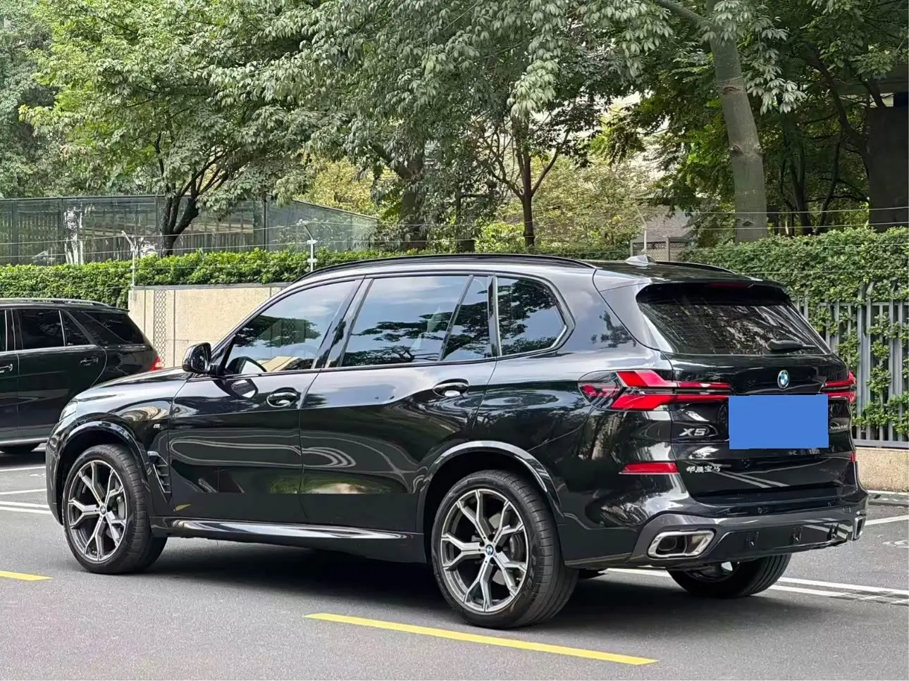 BMW X5 2023 — Photo 2/9