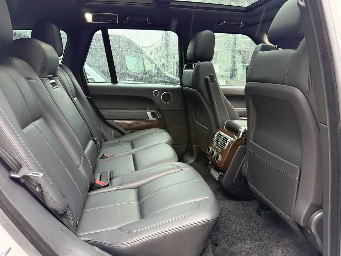 Land Rover Range Rover 2018 — Фото 10/13