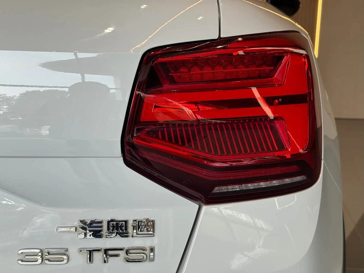 Audi Q2L 2023 — Фото 13/19