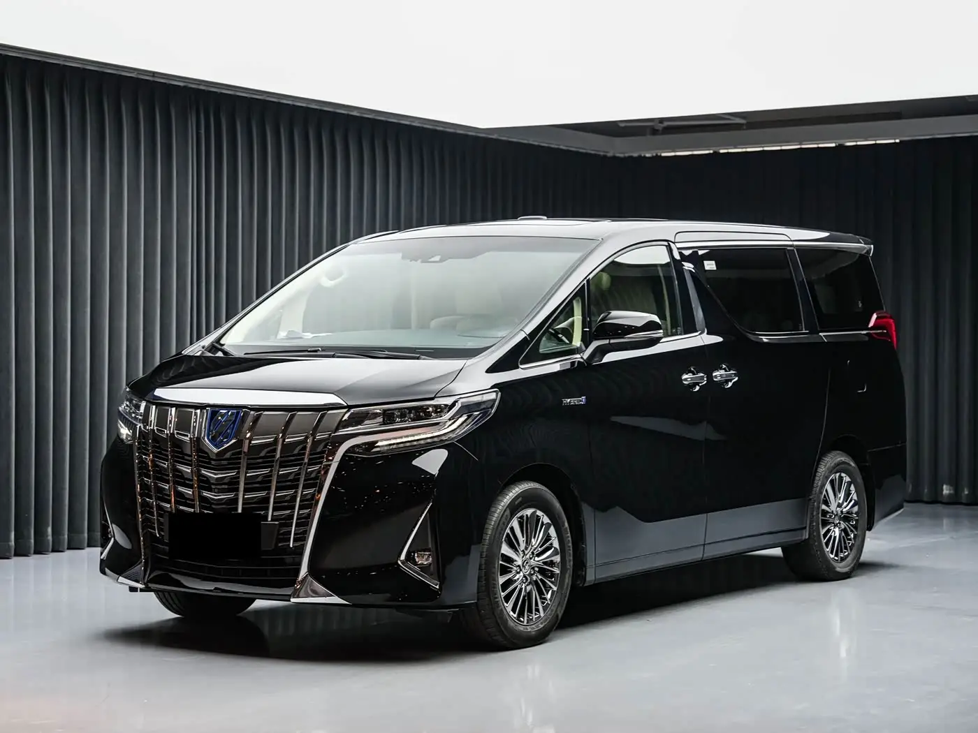 Toyota Alphard, 2019
