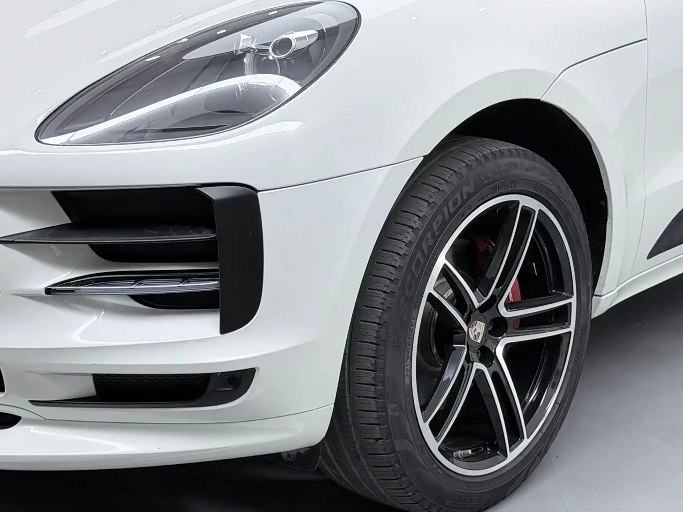 Porsche Macan 2021 — Photo 12/20
