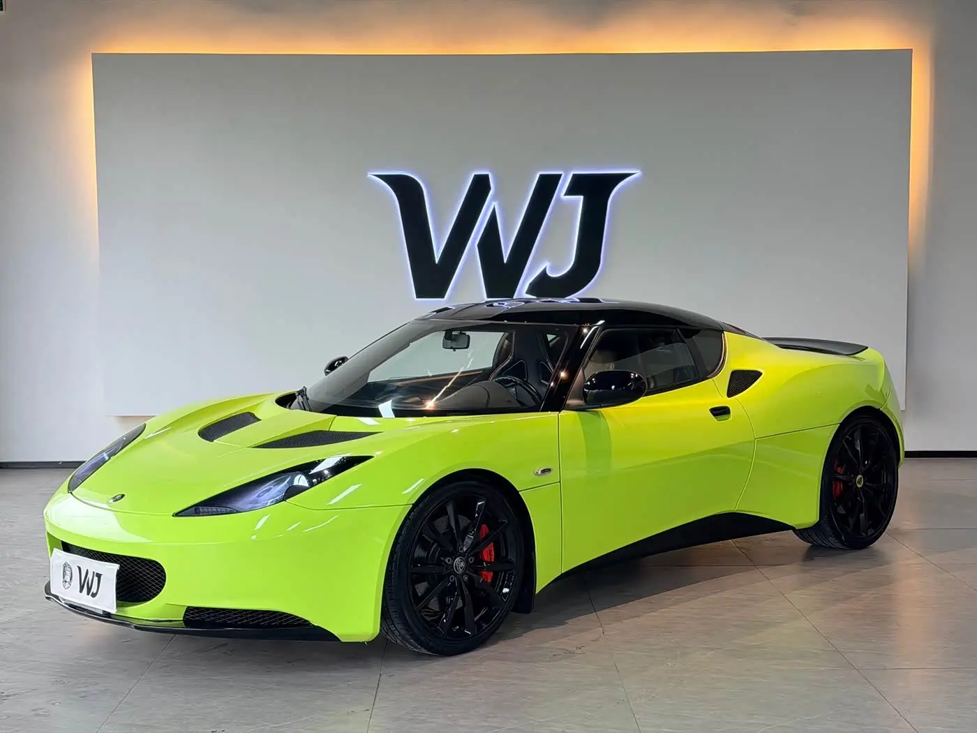 Lotus Cars Evora 2015 — Photo 1/18