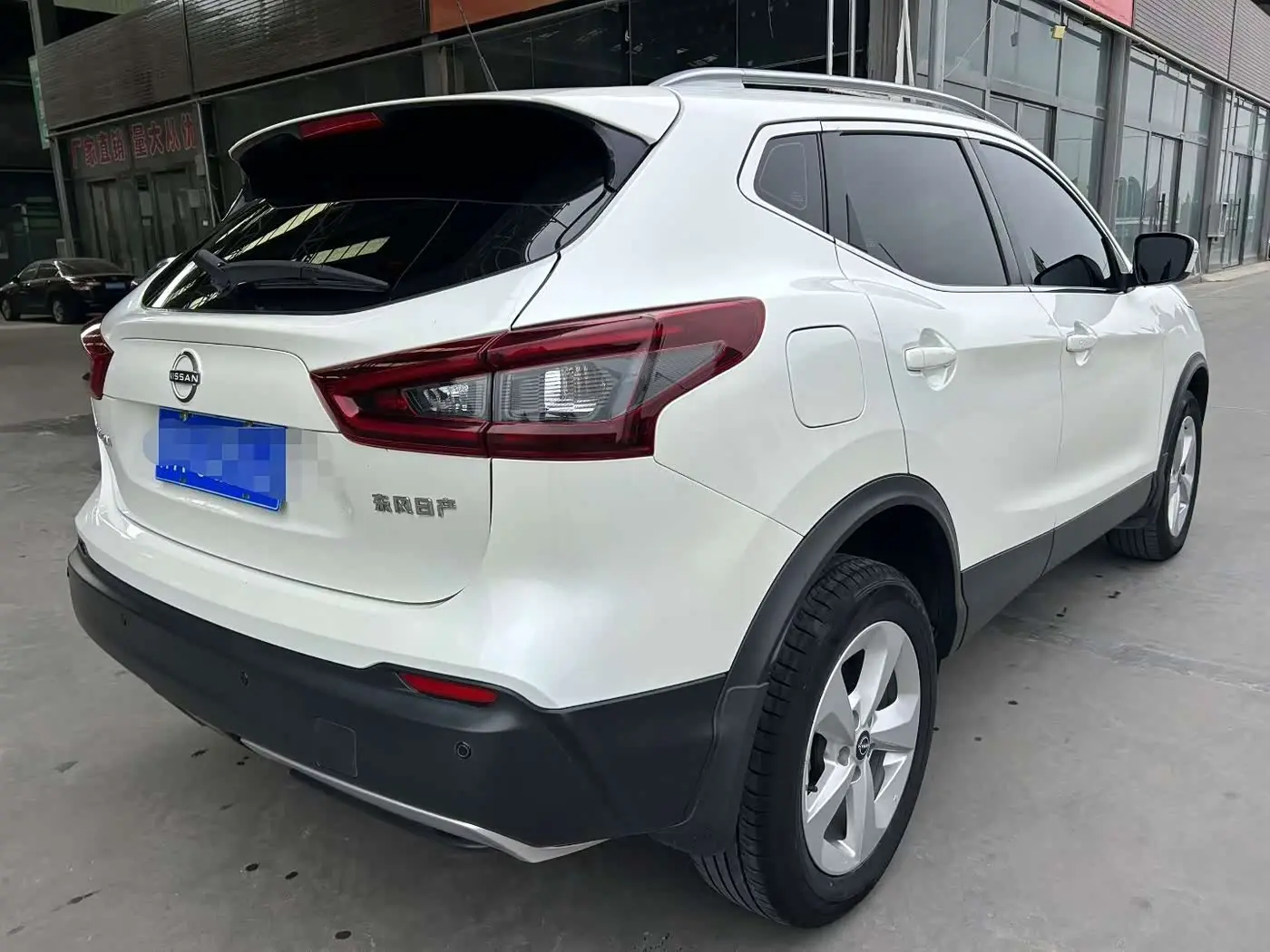 Nissan Qashqai 2023 — Фото 6/9