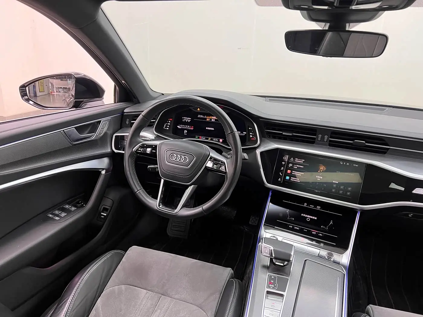 Audi A6L 2025 — Photo 13/20