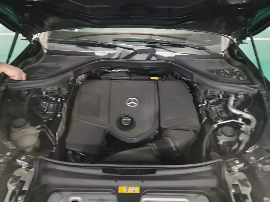Mercedes-Benz GLC 2024 — Photo 10/16