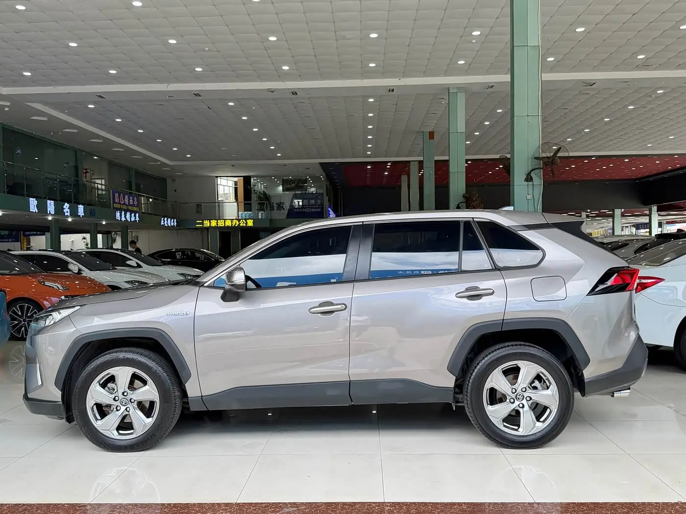 Toyota RAV4 Rongfang 2022 — Photo 12/19