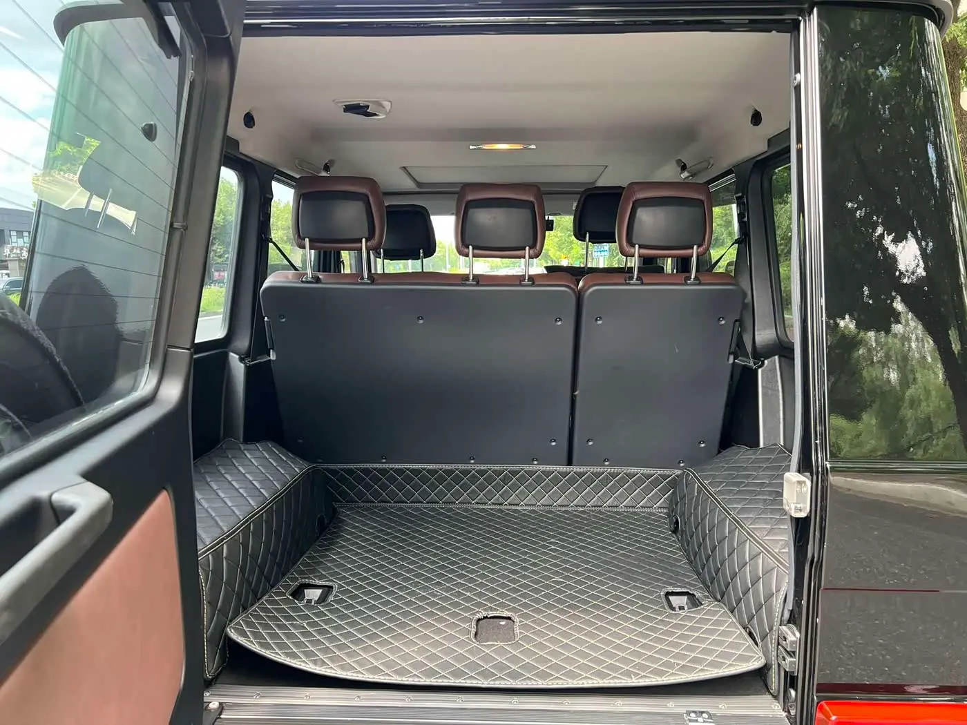 Mercedes-Benz G-Class 2018 — Фото 11/19