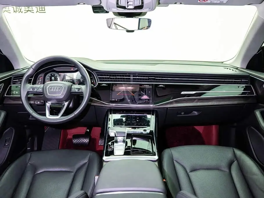 Audi Q8 2023 — Фото 12/20