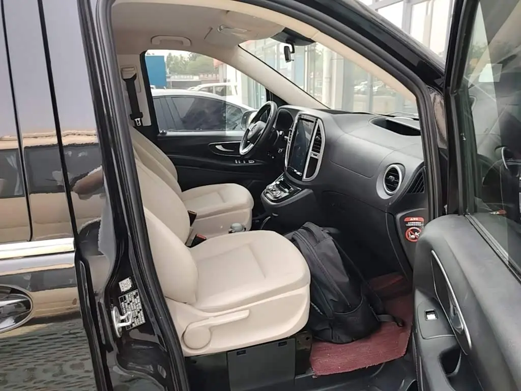 Mercedes-Benz Vito 2021 — Photo 19/19