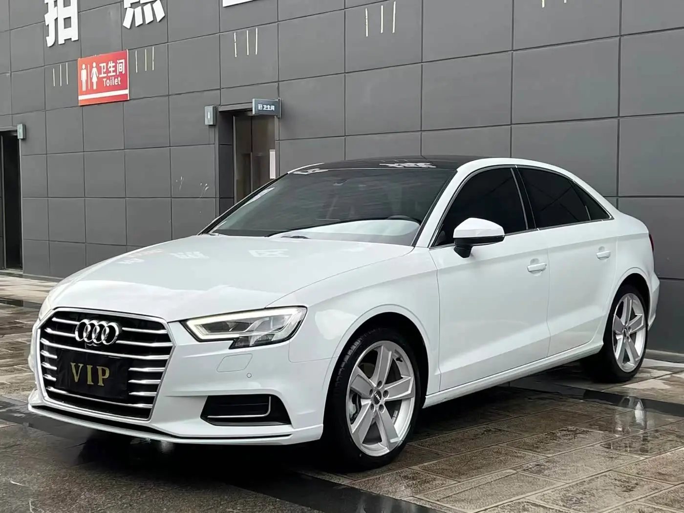 Audi A3 2020 — Фото 1/20