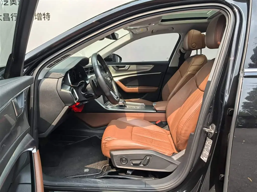 Audi A6L 2020 — Şəkil 12/20