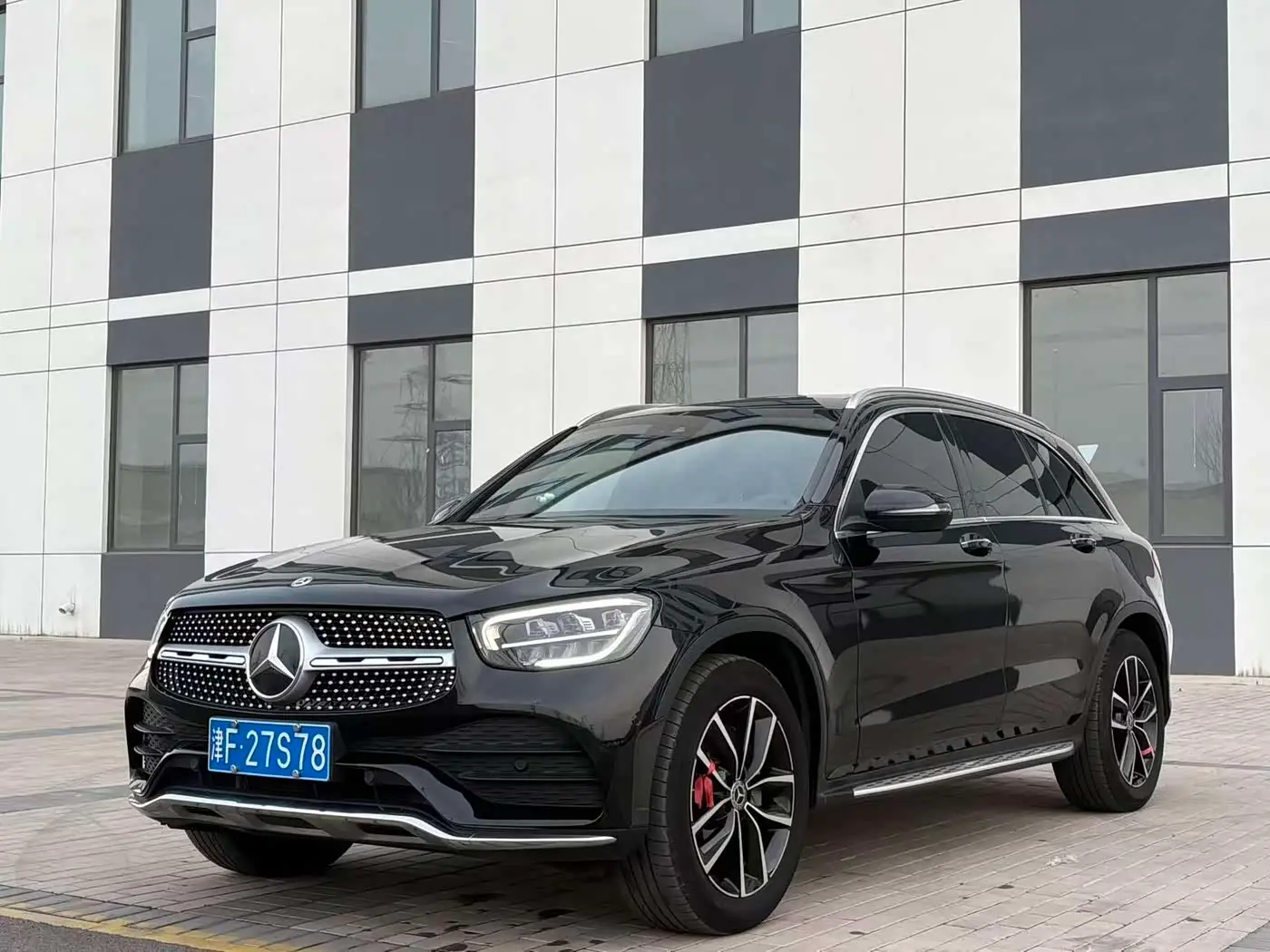 Mercedes-Benz GLC 2021 — Фото 2/9