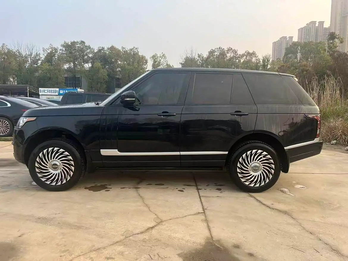 Land Rover Range Rover 2015 — Photo 4/20