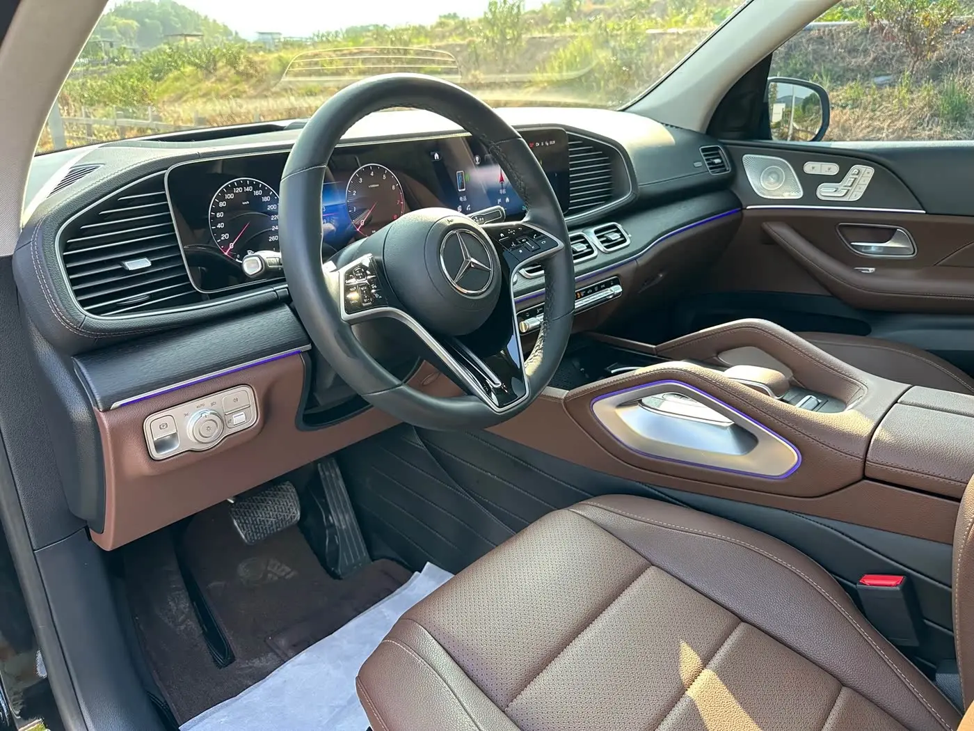 Mercedes-Benz GLE 2024 — Photo 7/20