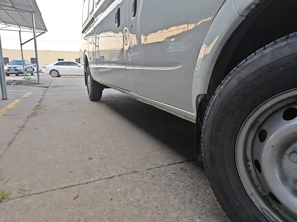 SAIC Maxus Xintu V80 2024 — Фото 19/20